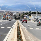 La nueva avenida de Astorga, con sus dos carriles por sentido, ya está siendo usada por los conductores en las dos calzadas.