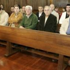 Miembros del equipo y autoridades, durante el acto religioso