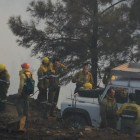 Las cuadrillas de Medio Ambiente del Consejo también son movilizadas en los incendios. En la foto, en Trabadelo en el 2005.