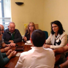 El equipo de gobierno se reunió con la subdelegada.