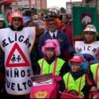 La caravana infantil sirve de pretexto a muchos mayores para desfilar por segunda vez