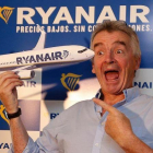 El presidente de la compañía Ryanair, Michael OLeary, al inicio de la rueda de prensa.