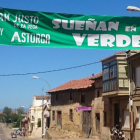 La peña El Banco de San Justo se suma a los apoyos al Atlético Astorga en la fase de ascenso. TRANCA