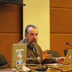 Javier Tourón, en el transcurso de la cita. F. OTERO PERANDONES
