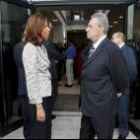 María José Jove junto a su padre, el empresario Manuel Jove, a la entrada de la sede de Fadesa