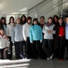 Los alumnos del colegio Discípulas de Jesús tras la visita realizada al Diario de León