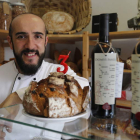David Álvarez cumple tres años concienciando y divulgando las ventajas de los alimentos naturales y de comercio justo. RAMIRO