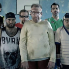 Los protagonistas de 'Campeones', entre los que está el leonés Jesús Vidal (en la foto con camiseta de rayas).