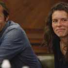 Blanca Fernández, a la derecha, al lado de su entrenador José Enrique Villacorta.