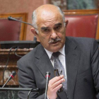 Alberto Garre, durante su discurso en la segunda sesión del pleno de investidura en el Parlament murciano.