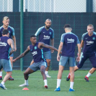 El Barcelona se ejercitó ayer por segundo día al completo en la Ciudad Deportiva. FONTCUBERTA