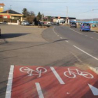 Una de las zonas en las que el carril bici de la carretera de Santander queda interrumpido.