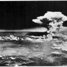 Explosión de la bomba atómica sobre Hiroshima.