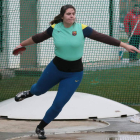 La lanzadora de disco berciana Sabina Asenjo durante un entrenamiento.