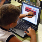 El entorno virtual favorece la curiosidad y el aprendizaje de los más pequeños.