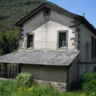 Edificio que albergará el centro de interpretación de los castros de Laciana.