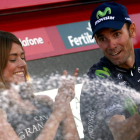 Alejandro Valverde celebra la victoria de etapa en Vejer de la Frontera.