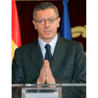 Gallardón, en la comparecencia de ayer en Santiago.