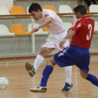 Marcos, autor de tres de los goles del Puertas Deyma, resultó determinante en su doble triunfo.