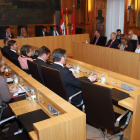 La Corporación Provincial celebró ayer el Pleno ordinario del mes de octubre.