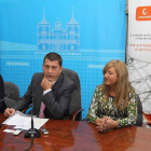 El presidente de Conetic, el alcalde, la edil de Nuevas Tecnologías, y la secretaria de la organización, ayer en la presentación.