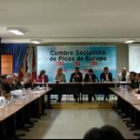 Los socialistas de Asturias, Cantabria y Castilla y León en la Cumbre de Picos de Europa