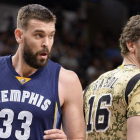 Nuevo duelo entre los hermanos Gasol en la NBA.