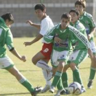 La selección de Corea disputó ayer en el Área Deportiva de Puente Castro un amistoso ante el Bosco