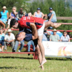 Sabero acogió de nuevo el corro de lucha en el ambiente medieval de sus fiestas.