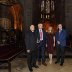 Antonio Trobajo, deán; Mar Sancho, directora general de Cultura; Samuel Rubio, musicólogo; y el alcalde, Antonio Silván. RAMIRO