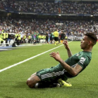 Tonny Sanabria celebra el gol de la victoria en el Bernabéu.