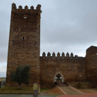 Imagen del castillo con su majestuosa torre del homenaje. MEDINA