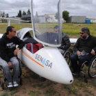 Actividad de vuelo adaptado organizado por la fundación Sillas Voladoras