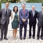 Julián Hernández, Joaquín Müller, Carmen de Parias, José Antonio Vera, José Manuel Blecua, Joan Tarrida, y Mario Tascón.