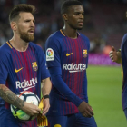 Messi se lleva el balón a casa tras los cuatro goles al Eibar