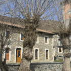 Edificio de las antiguas escuelas. CAMPOS