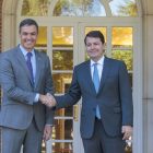 El presidente de la Junta de Castilla y León, Alfonso Fernández Mañueco, ha mantenido hoy una reunión con el presidente del Gobierno, Pedro Sánchez.
