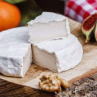 El camembert vegano se comercializa como especialidad vegetal ya que está hecha de leche de anacardos.