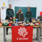Campaña de recogida de alimentos de Cáritas y la Guardia Civil. DL
