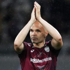 Iniesta se despidió ayer del Vissel Kobe japonés. FRANCK ROBICHON