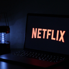 Plan de fin de semana: Maratón de series con tus amigos...¡A distancia!