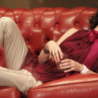 La actriz Ruth Gabriel en una escena de ‘Verano’, que protagoniza junto a Lidia Navarro y Ana Marzoa.