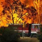 La mitad del país está en llamas y la otra mitad inundada.