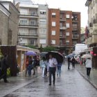 La lluvia estropeó la asistencia de público a la Feria.
