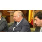 El alcalde Francisco Fernández, Manuel Lamelas Viloria y Jaime González, en una imagen de archivo.