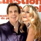 Ben Stiller junto a Christine Taylor, ambos protagonistas de la película