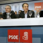 Leire Pajín, José Blanco, Rodríguez Zapatero y Manuel Chaves, durante la ejecutiva federal del PSOE.