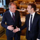 François Bayrou y Emmanuel Macron.