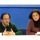 Luis Aznar y Silvia Franco se reunieron ayer con los alcaldes mineros.