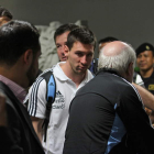 Messi llegó ayer con la selección argentina de fútbol al aeropuerto La Aurora (Guatemala).